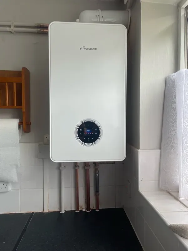 A new wall-hung boiler with neat pipework